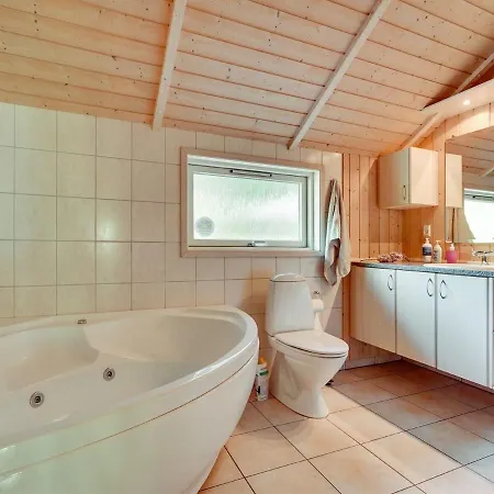 Ellica - 3km From The Sea In Se Jutland By Interhome