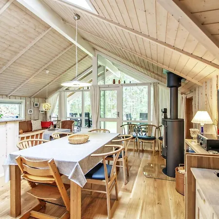 Prázdninový dům Ellica - 50km From The Sea By Interhome