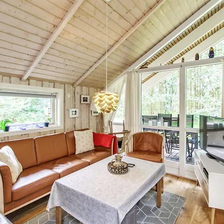 Vakantiehuis Ellica - 50km From The Sea By Interhome *
